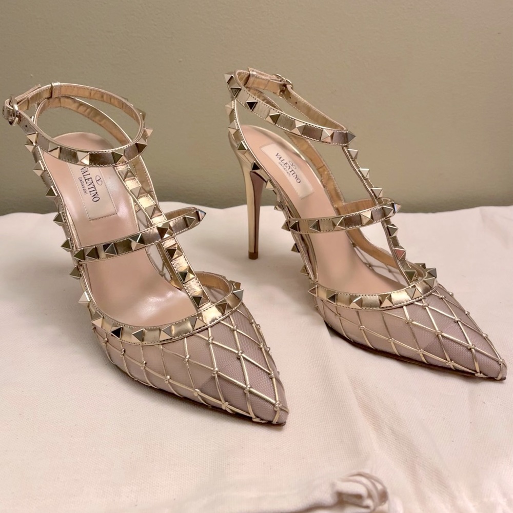 VALENTINO Rockstud gold net and nude mesh pumps